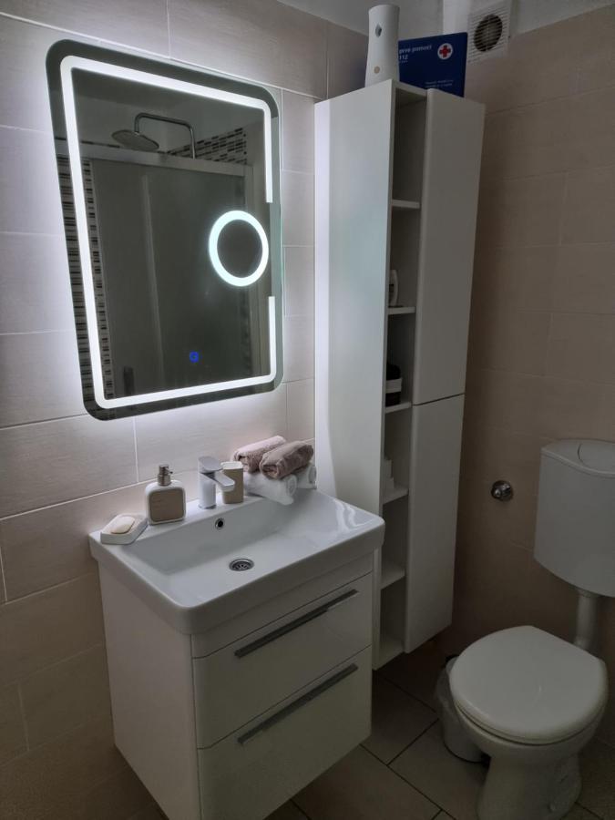Three Stars Apartamento Senj  Exterior foto